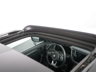 Volkswagen T-Roc 1.5 TSI Sport Business R-line | Trekhaak afneembaar | Pano | Winterpakket | Virtual | / 36