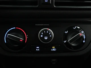 Hyundai i10 1.0 Comfort Carplay Navigatie | Airco | Cruise control / 30