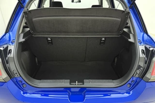 Suzuki Swift 1.2 Comfort Smart Hybrid | Voorraad actie | Cruise control | Navigatie | Airco | Achteruitrijcamera |  Apple/Android carplay / 11