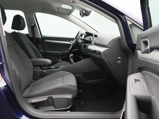 Volkswagen Golf Variant 1.0 TSi 110 Pk Life | Adaptive Cruise | Climatronic | Navigatie | CarPlay | 16 Inch | 73.847 Km !! / 32