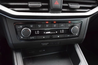 SEAT Ibiza 1.0 EcoTSI Style Business Intense | LED | Stoelverwarming | Climate | CarPlay / 18