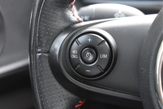 MINI Clubman Mini 2.0 Cooper S Chili 192PK  | Open dak | Keyless | Stoelverwarming | Cruise Control | Full LED / Xenon | Onderh.historie / 14