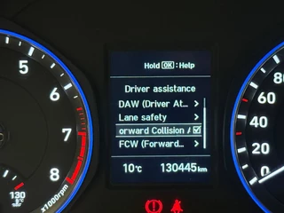 Hyundai Kona 1.0 T-GDI Comfort | Cruise control | Stuur & stoelverwarming | Camera | Parkeersensoren achter | Trekhaak / 18