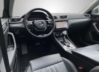 Škoda Superb Combi 1.4 TSI iV 218 pk Business Edition Plus AUT  | 1e eigenaar | navigatie | panoramadak | trekhaak | leder interieur / 17