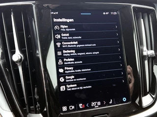 Volvo V60 2.0 T6 Plug-in hybrid AWD Core Bright NAVI & CARPLAY | AD_CRUISE | FULL-LED / 14