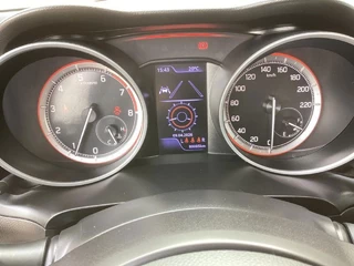 Suzuki SWIFT 1.2 Stijl Smart Hybrid Airco/ Clima Camera LM velgen Navi/ Carplay stoelverwarming Dode hoek herkening Adaptive crc / 23