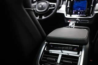 Volvo S90 2.0 B5 Ultimate Dark | Luchtvering | Bower & Wilkins | Polestar Optimized | 20" / 4