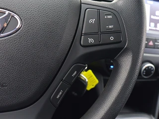 Hyundai i10 1.0i Comfort Navigatie | Dealer onderhouden | 1e Eigenaar / 25