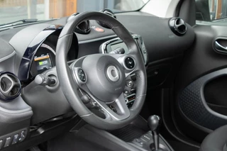 Smart fortwo EQ Comfort 18 kWh|Cruise Control|Automatische verlichting| / 12