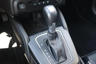 Ford Focus 125PK HYBRID TITANIUM FACELIFT! AD-CRUISE WINTERPACK BLIND-SPOT CLIMA P-SENSOREN KEYLESS ANDROID/APPLE / 34