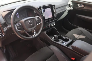 Volvo XC40 T4 Recharge Core Bright | Stoelverwarming | Trekhaak | Parkeercamera  | Keyless / 20