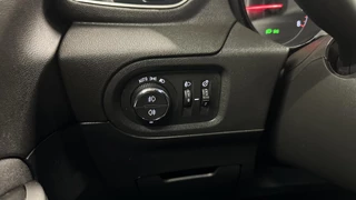 Opel Grandland X 1.2 Turbo Innovation AUTOMAAT STOELVER CRUISE CAMERA NAVI LM CARPLAY. / 27