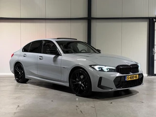 BMW 3-serie 320e Sedan SOH 98% M-sport Pano Brooklyn Grau / 16