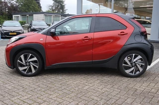 TOYOTA AYGO X ENVY 5-DRS AUTOMAAT TREKHAAK CLIMA AD-CRUISE NAVI JBL-AUDIO APPLE/ANDROID CAMERA / 27