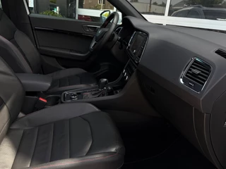 SEAT Ateca 1.5 TSI FR / Pano/Carplay/Leder/Trekhaak / 12