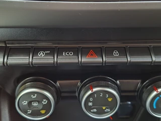 Dacia Duster 1.2 TCe 126pk Comfort Airco Cruise Trekhaak Hoge instap / 29
