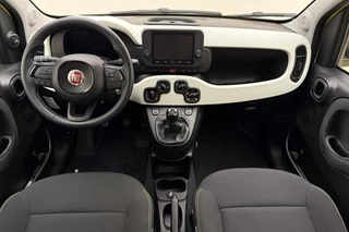 Fiat Panda 1.0 Hybrid Pandina Cross | Airco | Apple Carplay/Android Auto | Bluetooth | Cruise control | DAB+ | Lichtmetalen velgen | Parkeersensoren | Hoge zit / 16