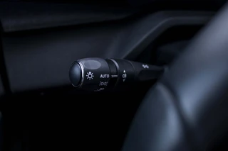 Peugeot 408 1.2 Hybrid 145 e-DCS6 Allure  | 360° Camera | 19" / 36