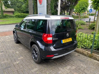 Škoda Yeti 1.2 TSI Ambition Arctic  Airco-Ecc/Alu wielen/Mistl./Navigatie / 8