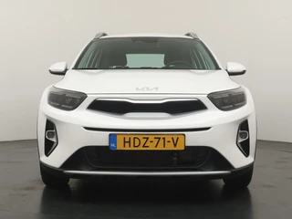 Kia Stonic 1.0 T-GDi MHEV DynamicLine  - Apple Carplay/ Android Auto - Cruise Control - Airco - Achteruitrijcamera - Fabrieksgarantie tot 02-2032 of 150.000km / 13