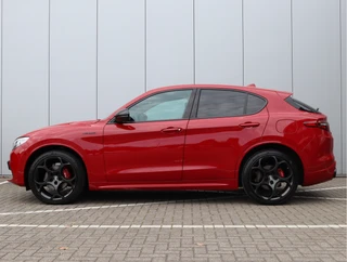 Alfa Romeo Stelvio 2.0 T AWD Veloce  | Leder | H/K | ACC | 21'' / 23
