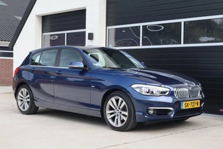 BMW 1-serie 118i 136pk High Executive Urban line - Leder - Led koplampen - Navigatie prof. - Hifi - / 7