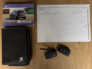 SEAT Arona 1.5 TSI FR Launch Edition 150PK Automaat Camera Sportstoelen Navi Apple Carplay Android Auto / 11