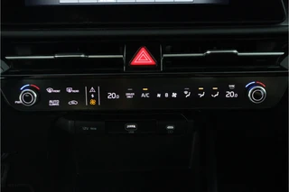 Kia Niro 1.6 GDi Hybrid DynamicLine  - Climate Control - Adaptieve Cruise Control - Lichtmetalen Velgen - Navigatie - Fabrieksgarantie tot 05-2032 / 29