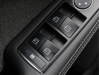 Mercedes-Benz A-Class 180 Ambition  | Trekhaak | Navigatie | LED | Org. NL / 25