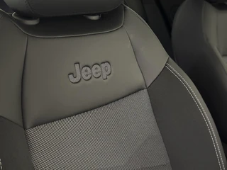Jeep Avenger 1.2 e-Hybrid Summit | Apple/Android | Panoramadak | Cruise Control / 9