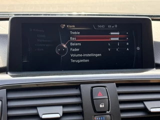BMW 4 Serie Cabrio 428i High Executive  | Bi-Xenon | Navi | Sportstoelen | Nek- en Stoelverwarming | PDC | Bluetooth / 43