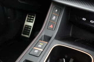 CUPRA Terramar 1.5 TSI e-Hybrid 272pk VZ Performance 360Camera HUD Sennheiser Memory Panoramadak Leder Keyless Navigatie / 44