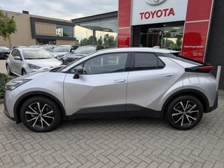 Toyota C-HR 2.0 Plug-in Hybrid 220 Dynamic STUUR- & STOELVERWARMING PARKEERSENSOREN V+A DODEHOEKDETECTIE / 10