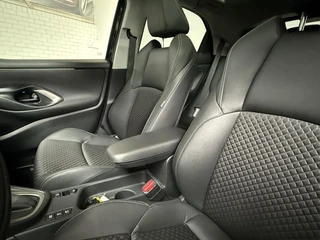 Mazda 2 Hybrid 1.5 Select PANO | CAMERA | CARPLAY | LMV / 26