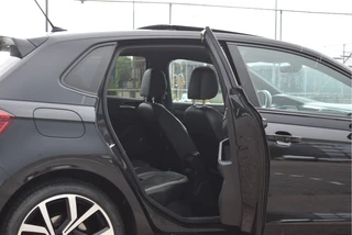 Volkswagen Polo 2.0 TSI GTI Executive 200 pk  | Keyless | Pano | Camera | Carplay | DAB | Virtual cockpit | Full LED | LM 18" | Netjes / 14