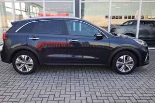 Kia e-Niro DynamicPlusLine 64 kWh|Schuif-kanteldak|Stoelverwarming|Camera|Clima|Cruise|Telefoon / 5