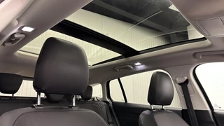 Ford Focus Wagon 1.0 EcoBoost Titanium Business PANO LEER CRUISE NAVI CARPLAY ECC. / 20
