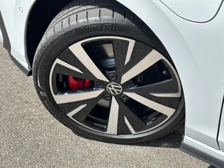 Volkswagen Golf 1.5 eHybrid GTE 272pk Head up | Black Style | IQ light | 360 Camera | Rijklaar incl. garantie / 8