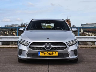 Mercedes-Benz A-klasse 180 d Launch Edition Widescreen Camera Apple CarPlay Android Auto Navigatie Stoelverwarming / 5