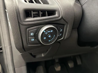 Ford Focus Wagon 1.0 EcoBoost Trend Edition CARPLAY NAVI CRUISE 58000 KM. / 17
