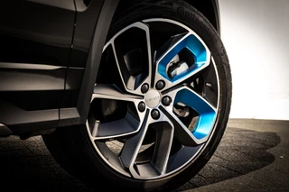 Lynk & Co 01 1.5 Plug-in Hybrid 262 Pk Zwarte hemel | Panoramadak | 75 km Elektrisch | 360 Camera | NL Auto | 20 inch. LMV | 1e Eigenaar / 15