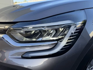 Renault Captur 100pk Intens (Keyless Entry - Camera - Parkeersensoren V+A - LED - Automatische Airco - Navigatie - Two Tone) / 29