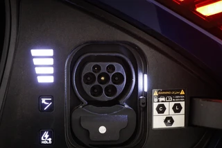 Kia EV6 Plus 77.4 kWh | SOH 99% | ACHTERBANKVERWARMING | DAB | APPLE | CAMERA | 19" / 27