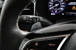 Kia XCeed 1.5 T-GDi GT-Line  - Automaat - Panorama dak - Stoel/Stuur verwarming - Navigatie - Climate Control - Achteruitrijcamera - Elektrische Achterklep - Fabrieksgarantie tot 06-2032 / 48