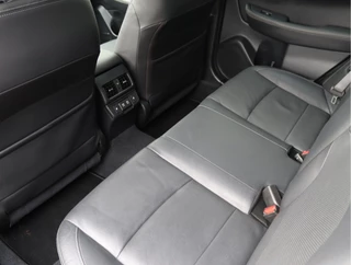 Subaru Outback 2.5i Premium  | Schuifdak | Trekhaak | Winterbandenset | H&K / 30