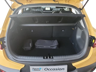 Kia Stonic 1.0T MHEV GT-PlusLine | Schuifdak | Stoel en stuurverwarming | Navigatie | Camera | Climate control | Cruise control | Getinte ramen achter | Parkeersensoren voor en achter | / 9
