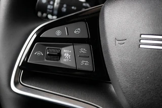 BYD SEAL U 1.5 DM-i FWD Comfort 26,6 kWh l 125 km Elektrisch l Pano l 360 Camera l HUD l Leder l NIEUW! / 26