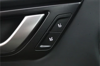 Kia EV6 Plus 84 kWh - Stoel-/stuurverwarming - Navigatie - Cruise Control Adaptief - Apple CarPlay/Android Auto - Fabrieksgarantie tot 02-2032 / 20
