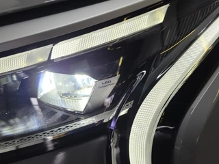 Omoda 9 1.5T-GDi SHS-P Premium Leder, massage, adaptive cruise, Stoel verkoeling-verw. / 48