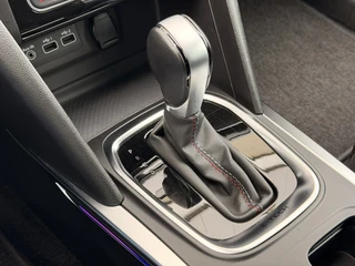 Renault Mégane 1.6 E-Tech R.S. Line 18'' Virtual HUD Camera LED ACC Stoelverwarming / 34